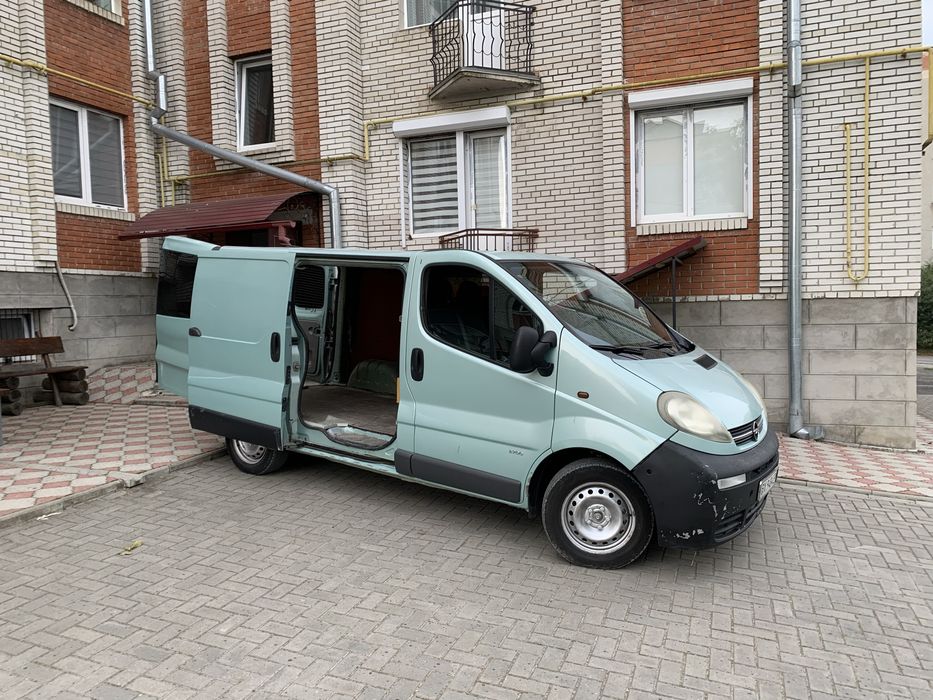 Вантажні перевезення грузові бус вантажники переїзд грузчики таксі