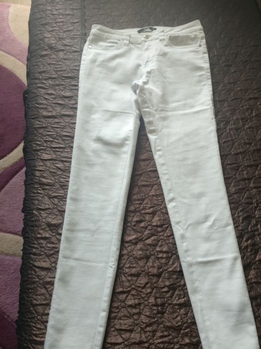Джинси білосніжні 36 р.
