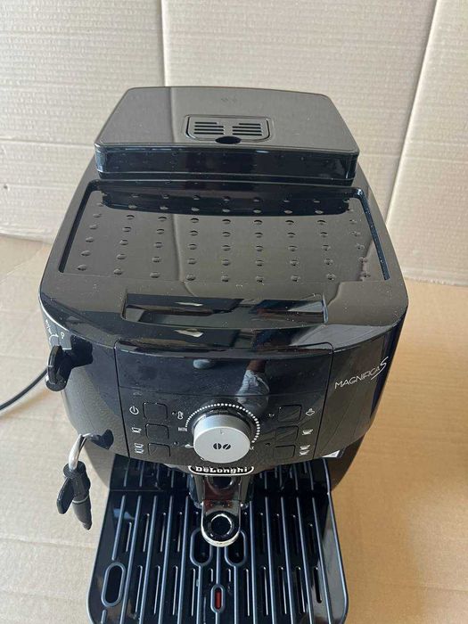 Máquina de café automática De’Longhi Magnifica S