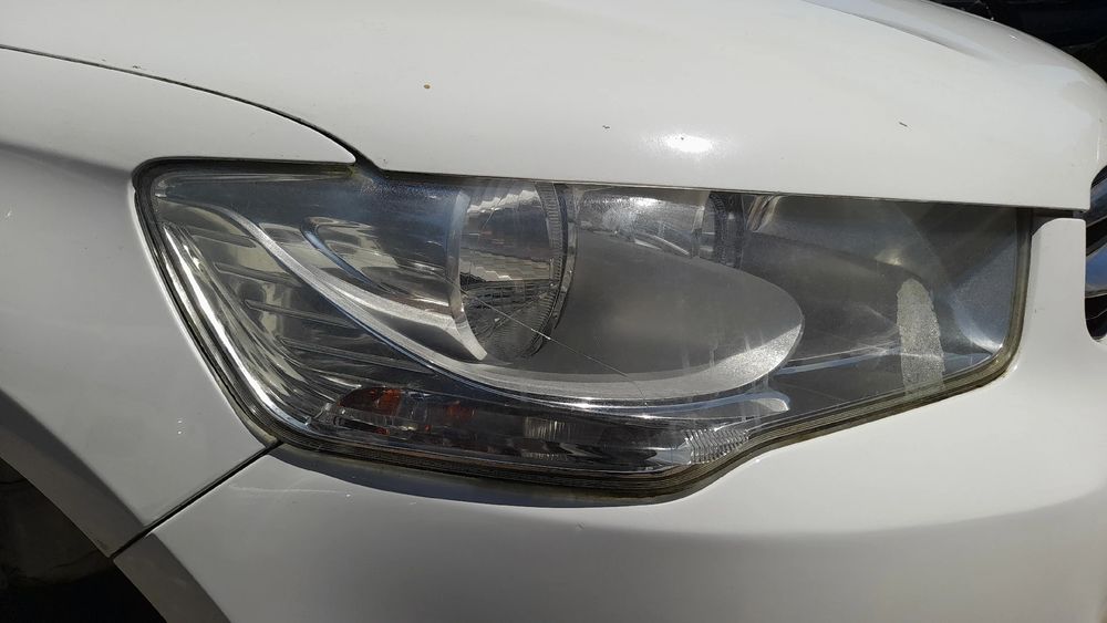 Ótica / farol direita CITROËN C-Elysee