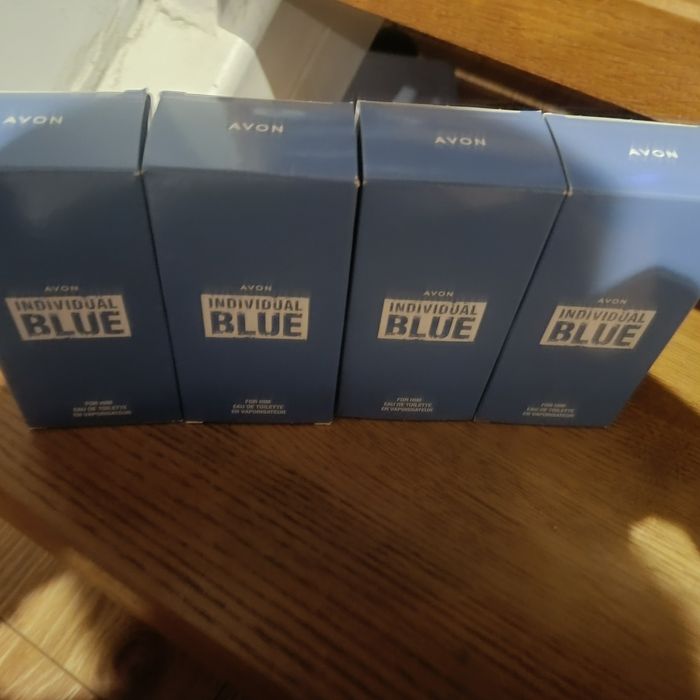 4x woda toaletowa Individual Blue 100 ml