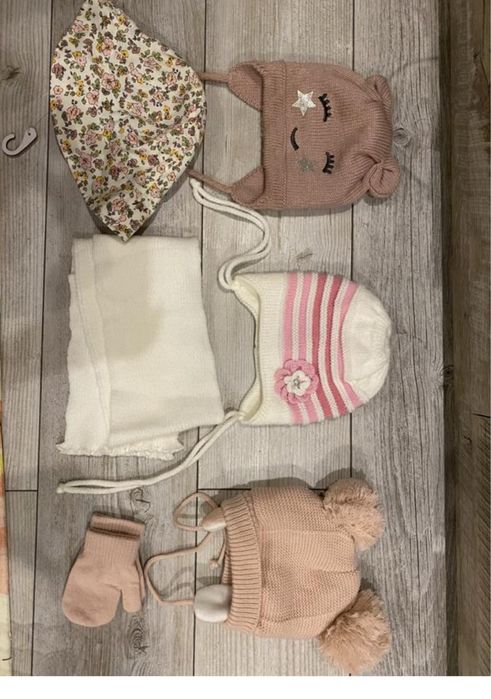 Шапка з вушками на флісі для дівчинки