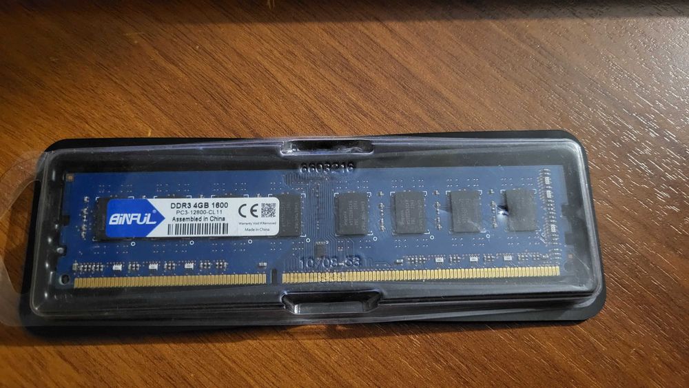 DDR3 4Gb 1600 оперативная память