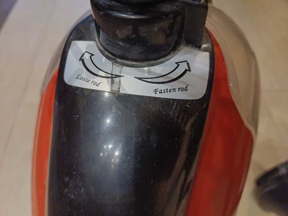 Відпарювач  паровий ( Парова праска).