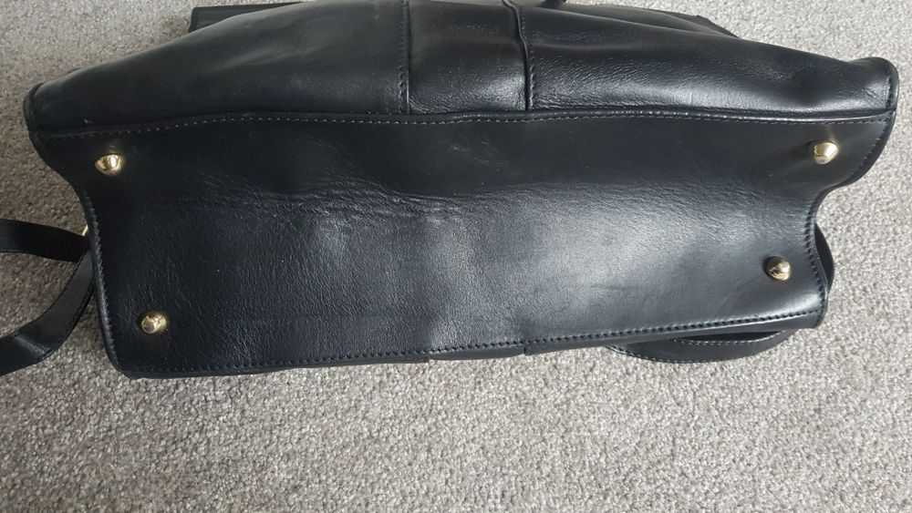 Wloska torebka made in italy skóra czarna