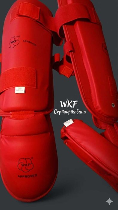 Червоні фути / захист для карате WKF Approved. XL. Стан нових