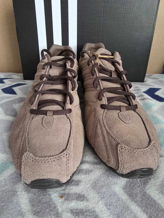 Sneakersy zamszowe Adidas Ghost Sprint brązowe - 40