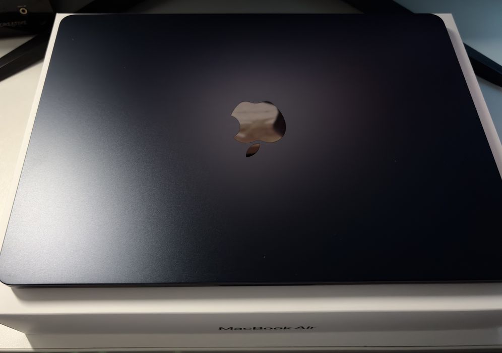 Apple Macbook Air M4 13.6 16/256GB Północ bateria 100% Gwarancja