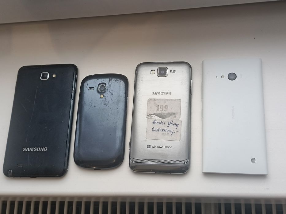 Zestaw: Samsung 3szt. i Lumia | Świnoujście | Stan nieznany