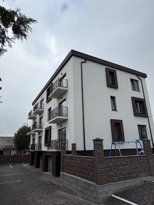 Продаж 2 кімнатної квартири в клубному будинку