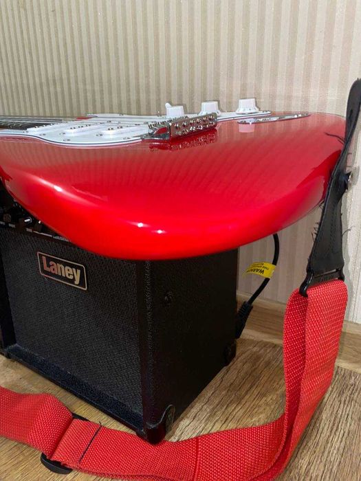 комбопідсилювач комбоусилитель  LANEY LX 15