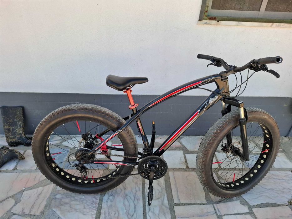 Fat bikes bom estado