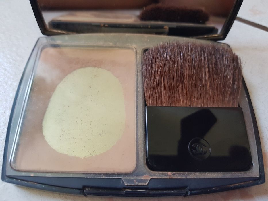 Puder Chanel uzywany