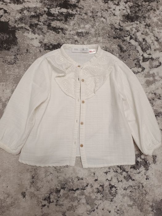 Дитяча нарядна сорочка для дівчинки Zara