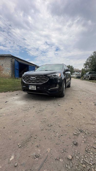 Продам Гарне авто FORD EDGE 2019 TITANIUM