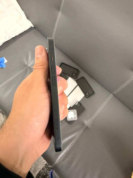 iPhone 14 - 128 GB como novo com caixa capas películas