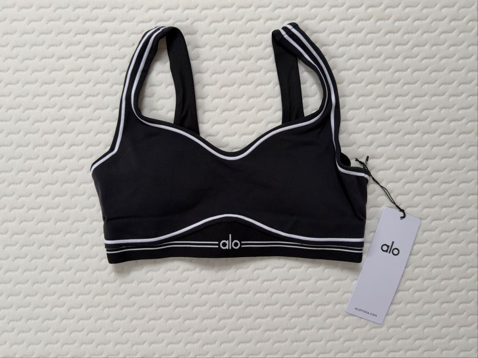 Оригінальний топ Alo Yoga Airbrush Bra • Black • S • Новий