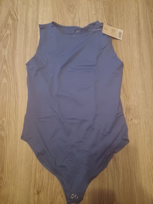 Nowe body damskie rozm.M 40/42