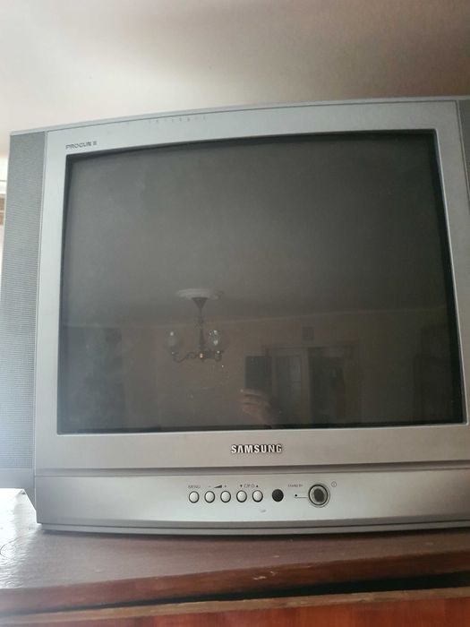 Телевiзор Samsung progun 2.Робочий.Самовивiз.Цiна 400грн.