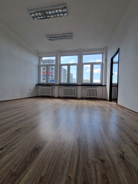 Świetna lokalizacja, ul. Lea, Biuro + Parking