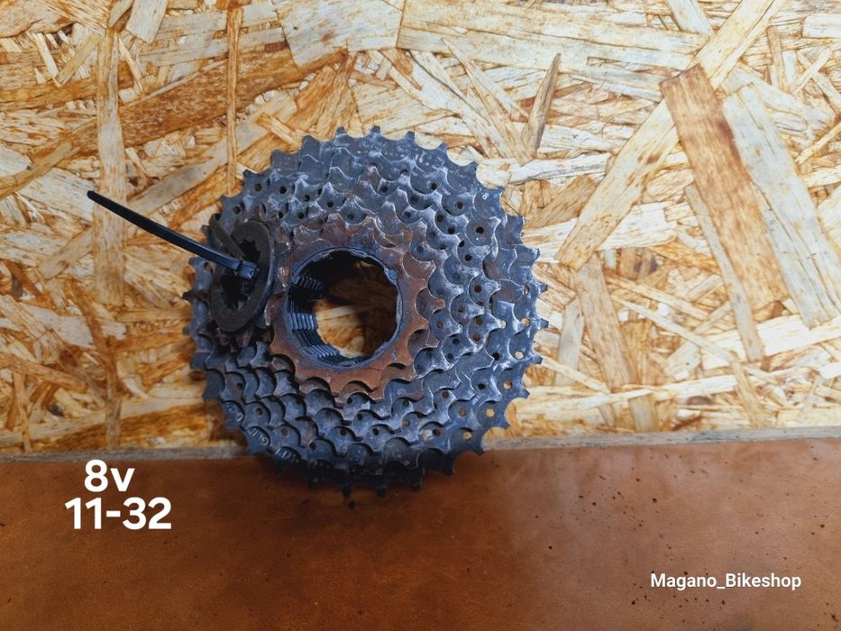 Cassete 8v 11-32T