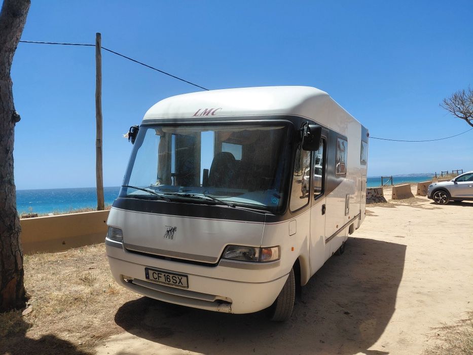 Autocaravana   LMC 650I LIberty integrada 2.8  JTD