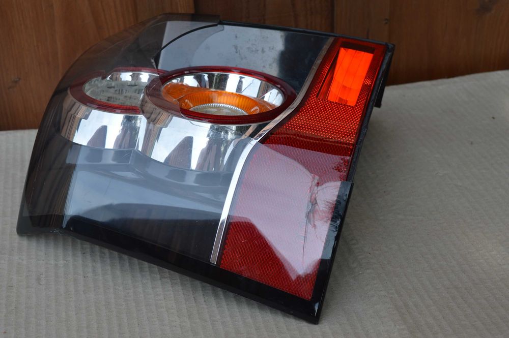 Land Rover Freelander II 2 LAMPA tył lewa LED
