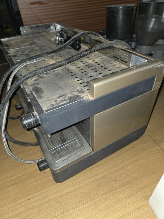 Maquina café la Cimballi M28 basic 3 manípulos