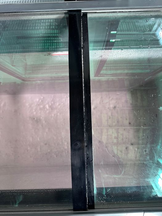 Zamrażarka witrynowa na lody Elcold Fokus 151