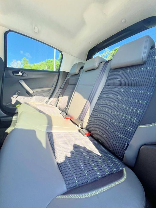 Peugeot 208 1.6 75cv - edição especial: Lime Yellow