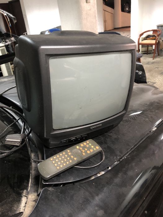 televisão a funcionar perfeitamente