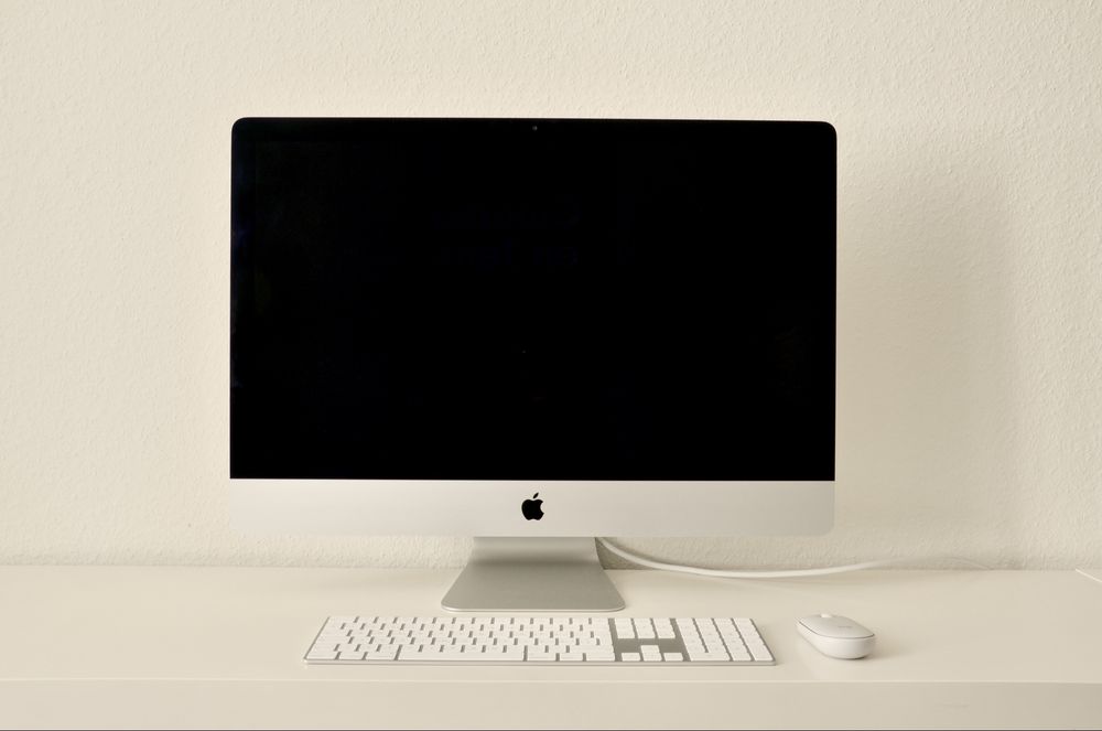 Imac 2019 27” retina 5k, IC i5 32gb ram 1Tb ssd