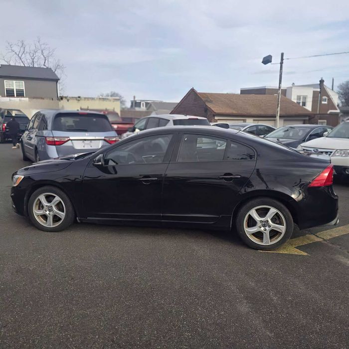 Volvo S60 T5 Dynamic      2017