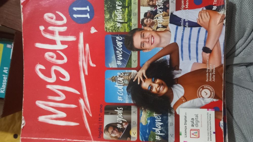 Livro de inglês 11°ano