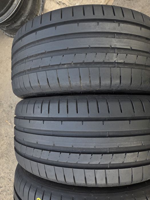 225 40 R18 Dunlop SportMaxx RT2