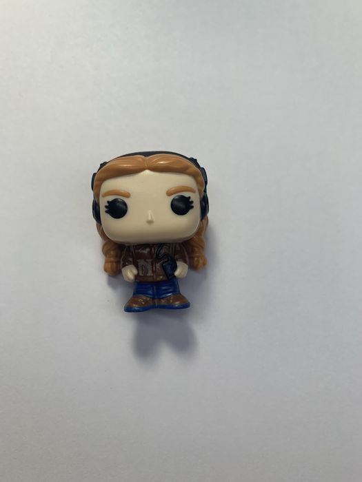 дивні дива / кіндер джой / kinder joy / stranger things