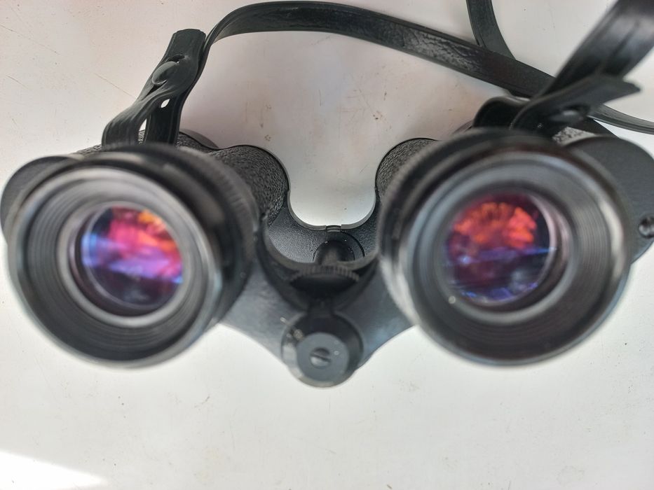 Продам коллекционный бинокль