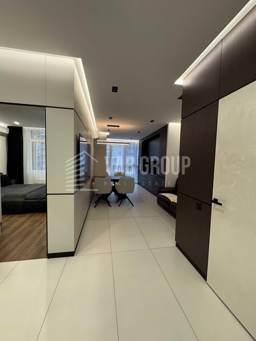 Без% Продаж квартири з новим ремонтом в ЖК Кришталеві Джерела,єОселя