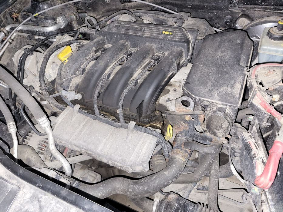 Dacia Duster. 1.6 benzyna, 2011 rok