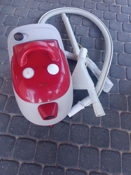 Odkurzacz piorący Zelmer.