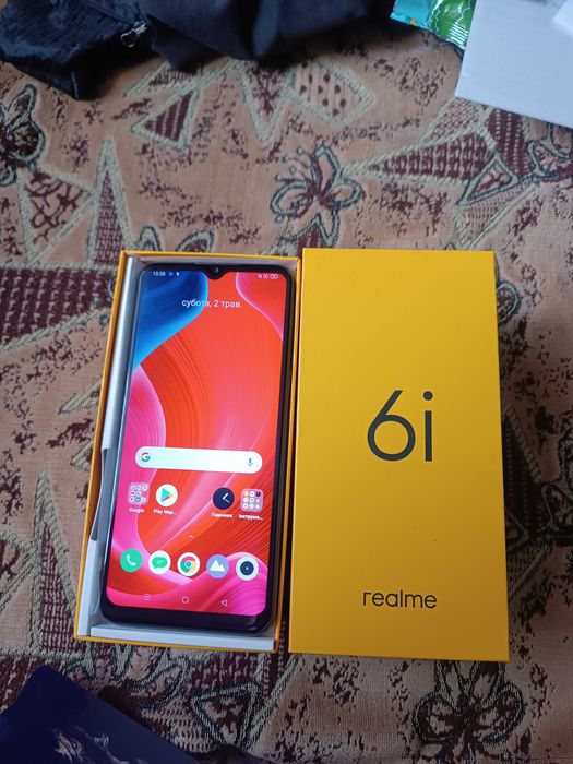 Смартфон realme 6 i