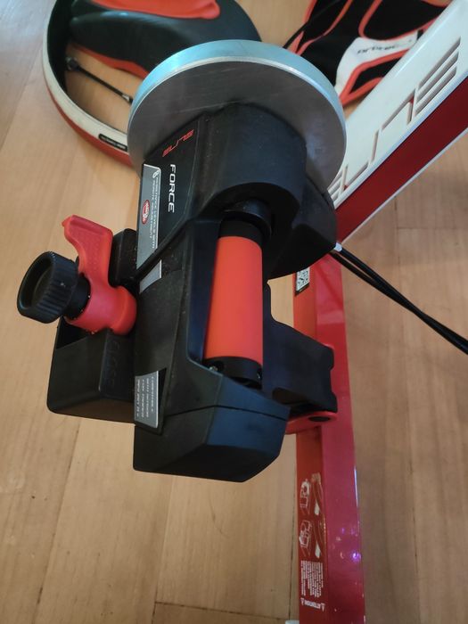 Trenażer Elite Force 8