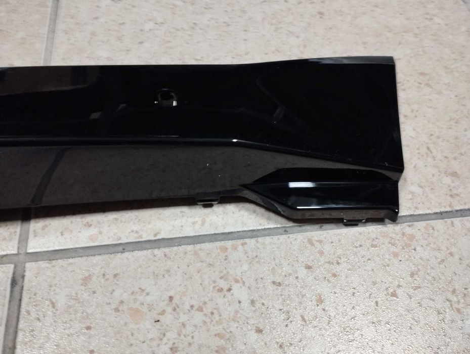 BMW X3 G01 Накладка центр під номер М пакет 51118081059 рестайлінг