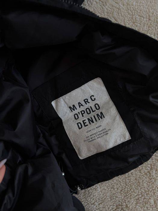 Курточка чорна Marc O’Polo