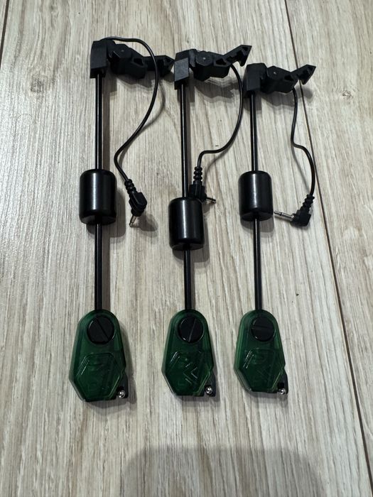 Swingery Mivardi MCX77 plus pokrowiec Nash