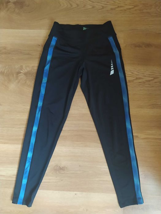 legginsy sportowe z wywietrznikiem, lampasy po bokach