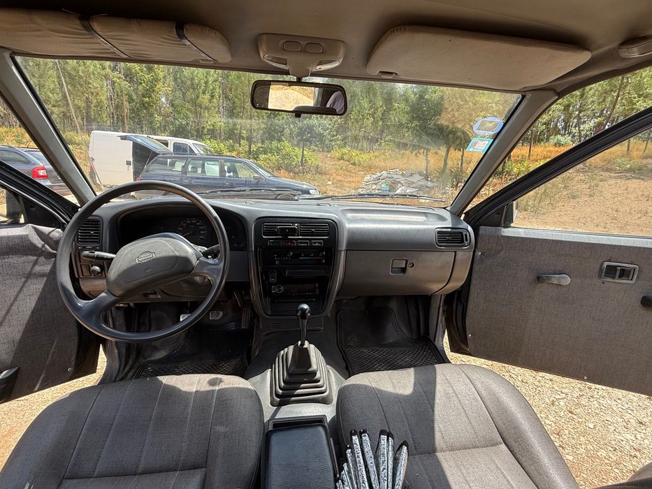 NISSAN Pickup D21 2.5 Diesel/Gasoleo 1994 2x4 Inspeção válida até 03.2027