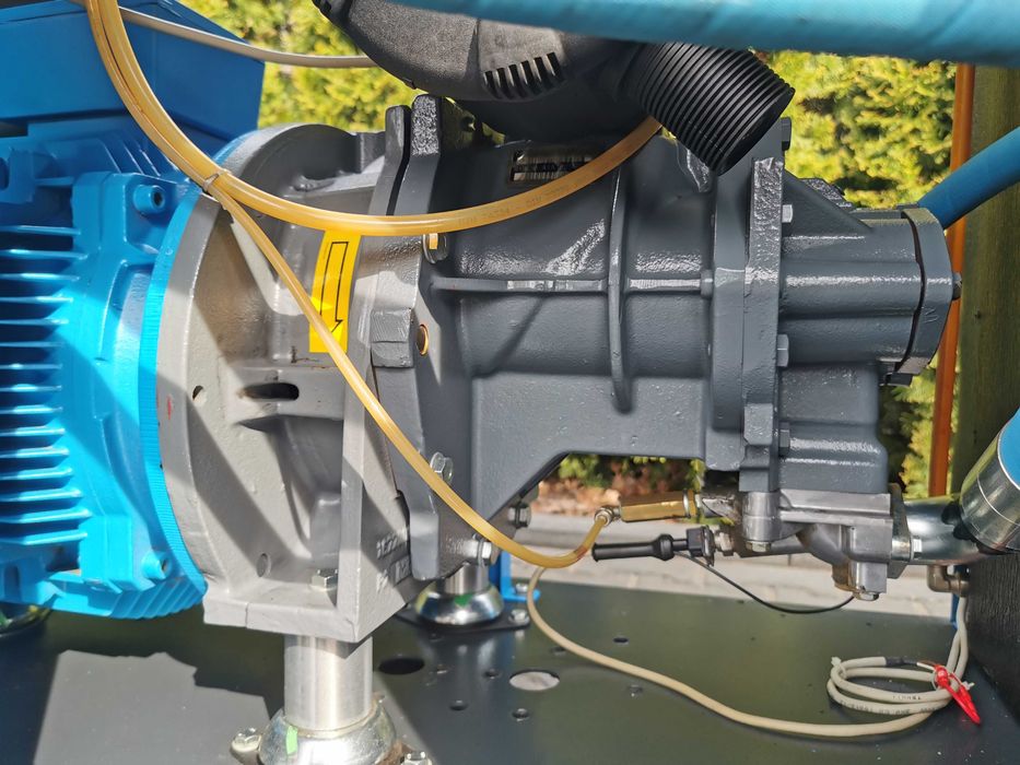 30kw + OSUSZACZ  5000L/min Sprężarka śrubowa ALUP LARGO kompresor 8BAR