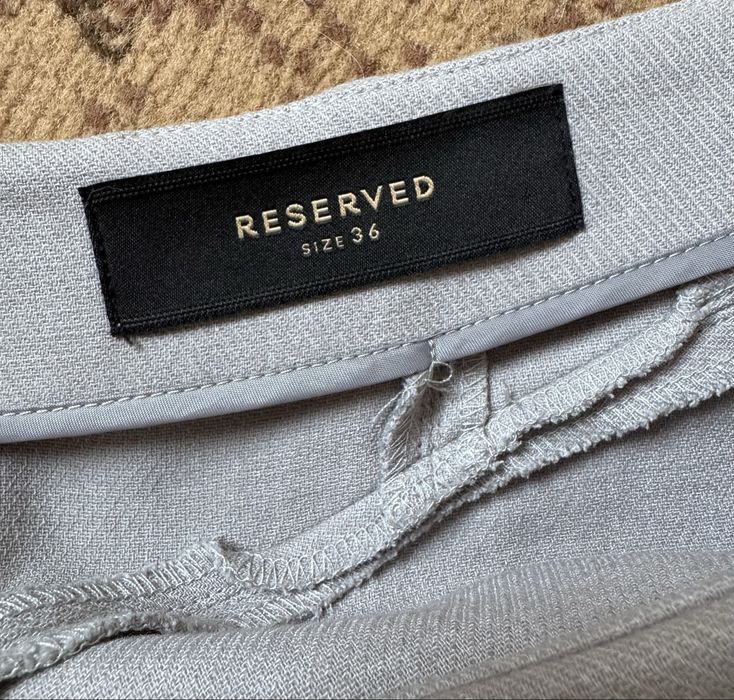 Стильна жіноча спідниця Reserved