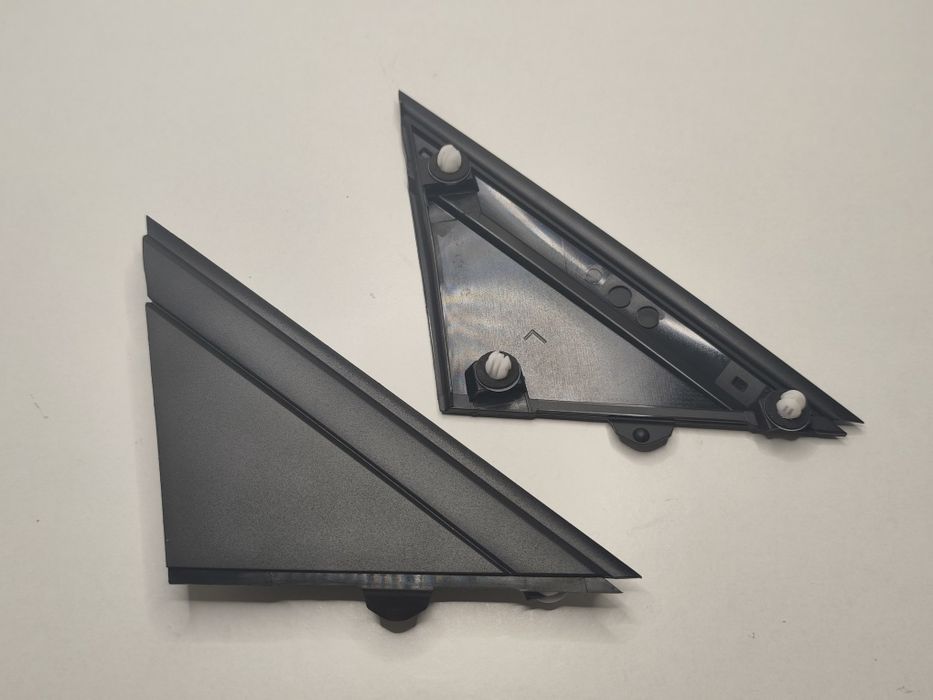 Moldura Triangular Guarda Lamas Fiat 500 Tampa Friso Plastico Canto Porta Par Parachoques Frente Esquerdo Direito Novo